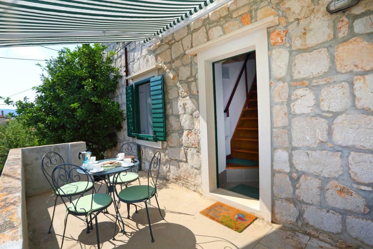 Apartment Dulcis Stari Grad  Exterior foto